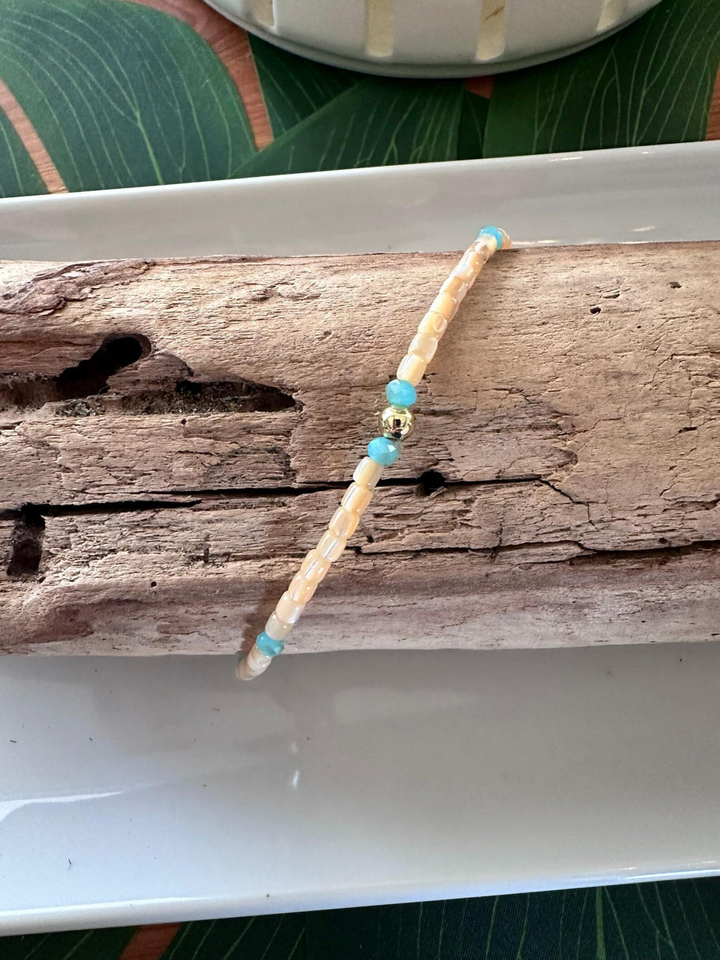 Olivia Natural Shell Anklet -
